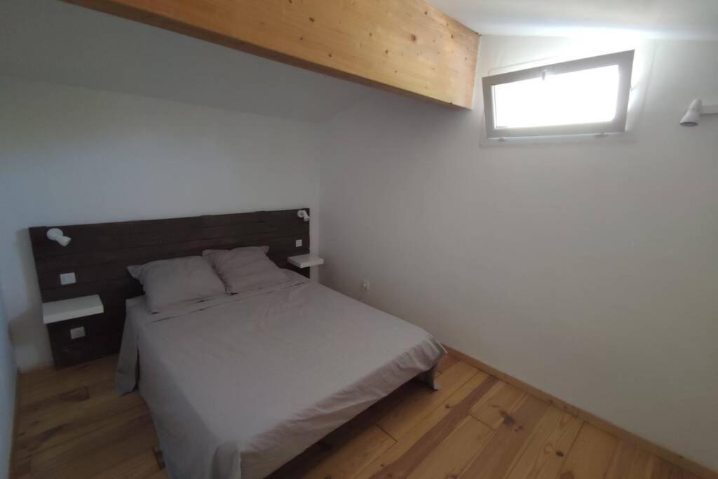 Logement Tout Confort Au Calme Entre Saint Tropez Et Les Gorges Du Verdon Le Thoronet Bagian luar foto