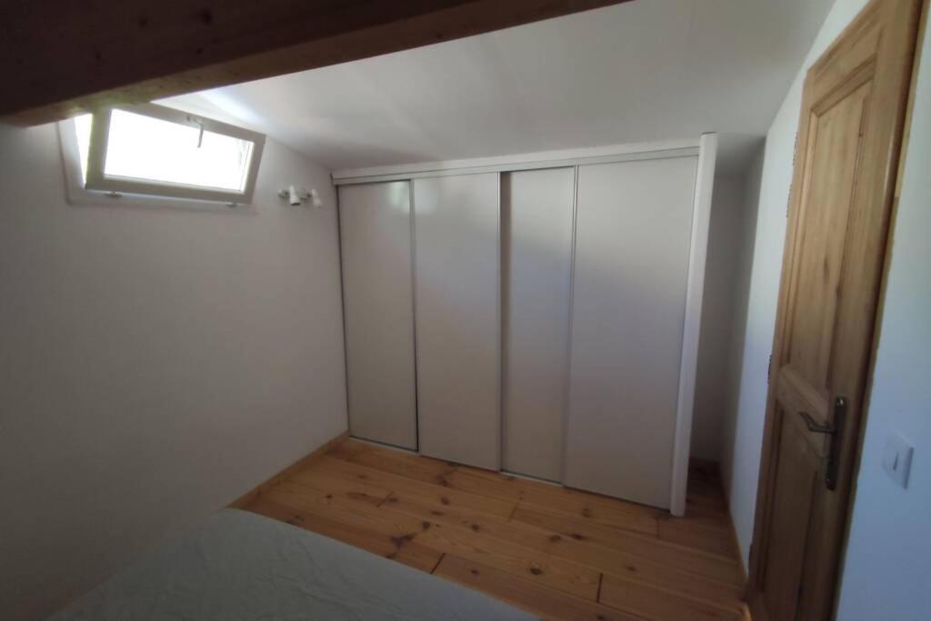 Logement Tout Confort Au Calme Entre Saint Tropez Et Les Gorges Du Verdon Le Thoronet Bagian luar foto