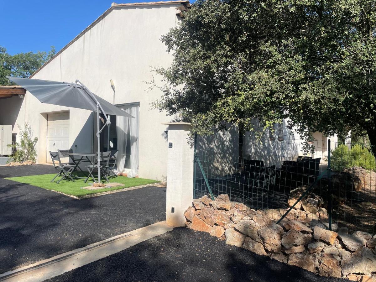 Logement Tout Confort Au Calme Entre Saint Tropez Et Les Gorges Du Verdon Le Thoronet Bagian luar foto